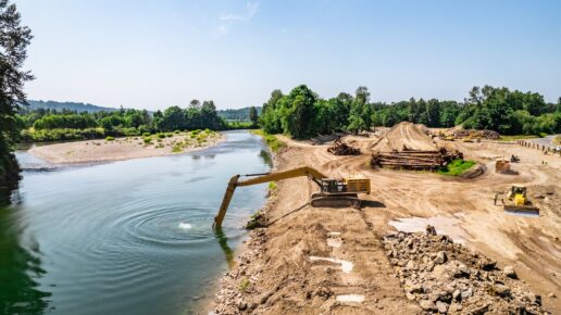 Fall City long reach excavator dredging