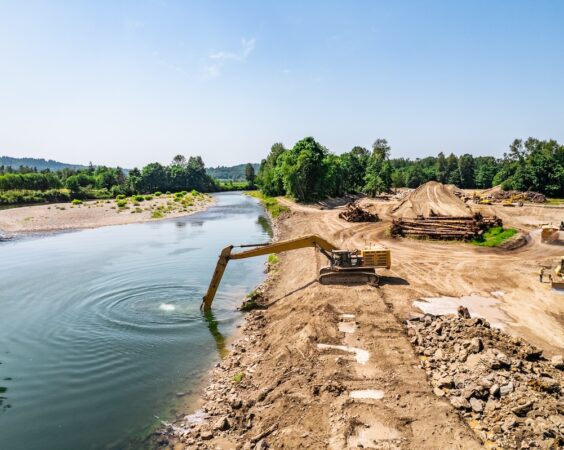 Fall City long reach excavator dredging